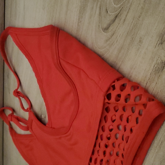 VS PINK Ultimate Sports Bra - Picture 3 of 6